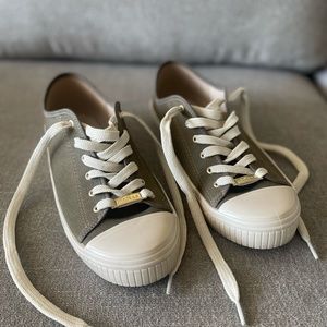 Moleca Brazil Women Sneakers / Tennis Shoes Size 7.5